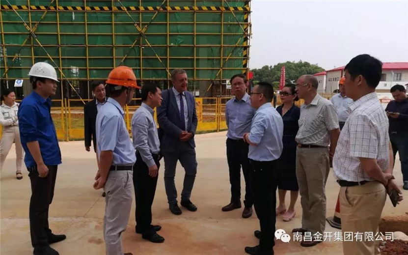 澳大利亚国家辅助医学研究院院长本树森再访中医药科创城