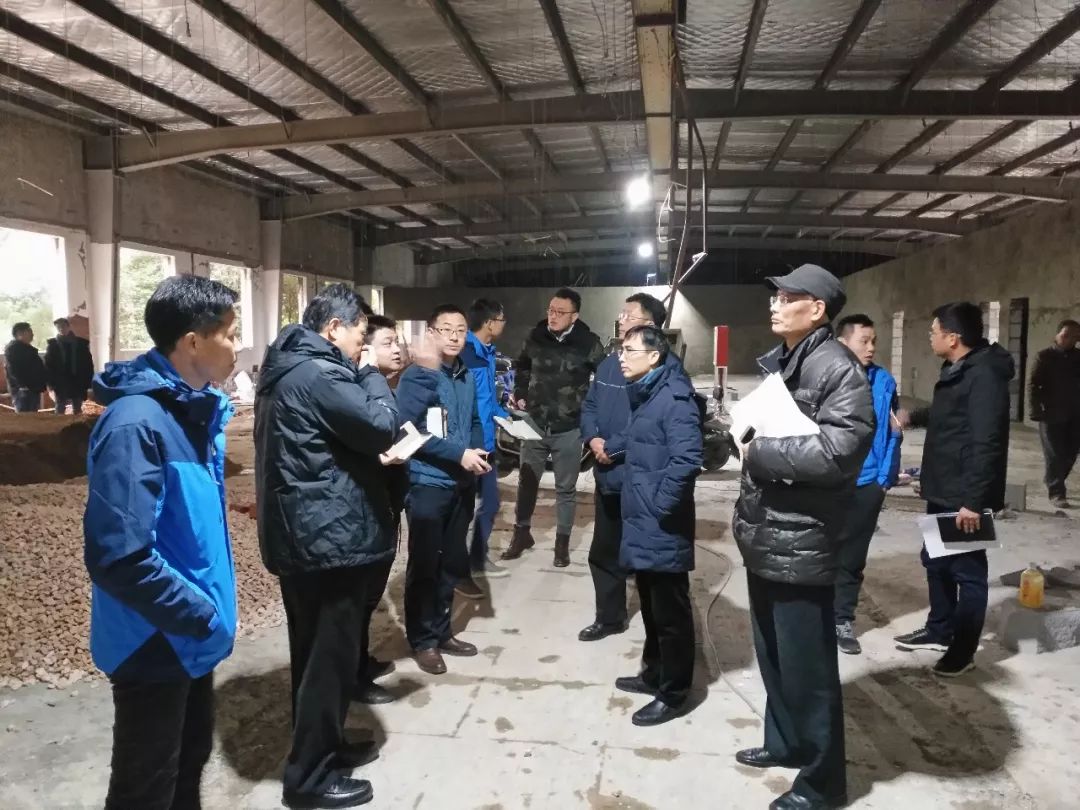 深入园区走访协调 精准服务入驻企业 